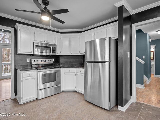 705 Riva Ridge Road, Sneads Ferry, NC 28460