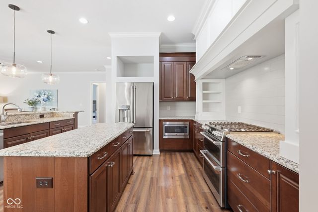 10296 Anees Lane, Fishers, IN 46040