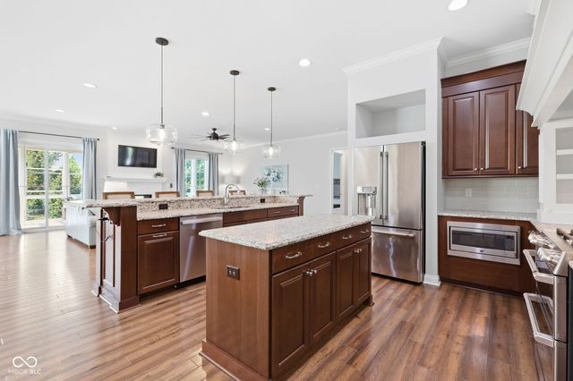 10296 Anees Lane, Fishers, IN 46040
