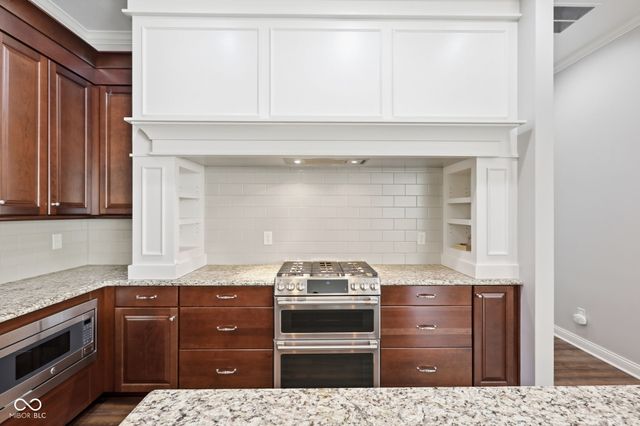10296 Anees Lane, Fishers, IN 46040