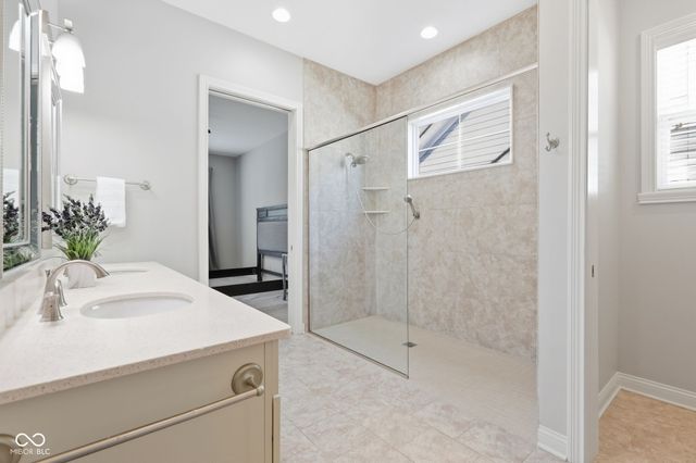 10296 Anees Lane, Fishers, IN 46040