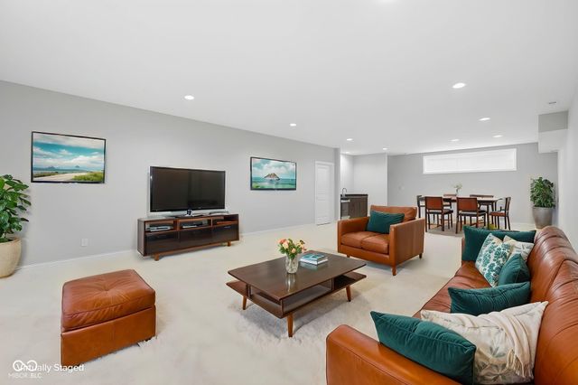 10296 Anees Lane, Fishers, IN 46040