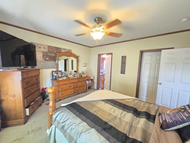 428 W North Main ST, Flatonia, TX 78941