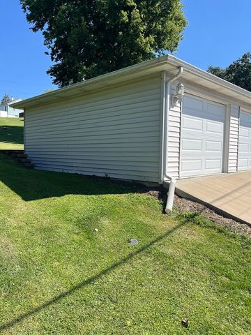1310 Belleview Avenue, Rockdale, IL 60436