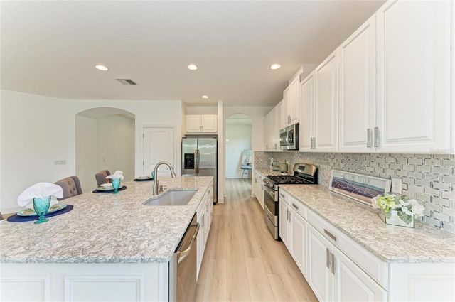 12826 DEL CORSO LOOP, Lakewood Ranch, FL 34211