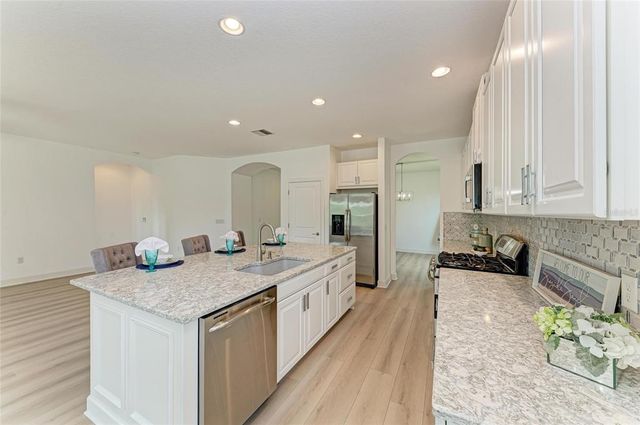 12826 DEL CORSO LOOP, Lakewood Ranch, FL 34211