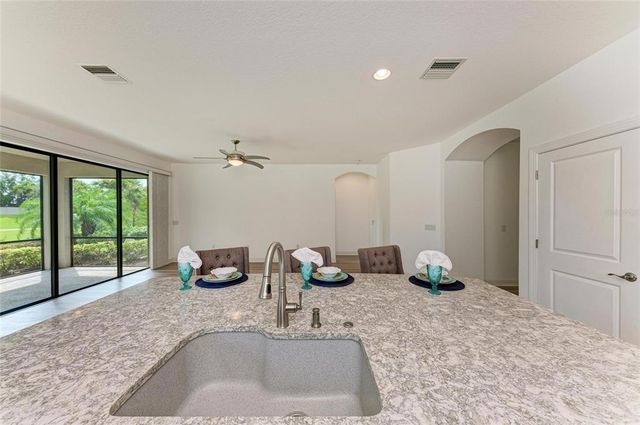 12826 DEL CORSO LOOP, Lakewood Ranch, FL 34211