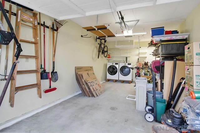 1059 Agate St A, San Diego, CA 92109