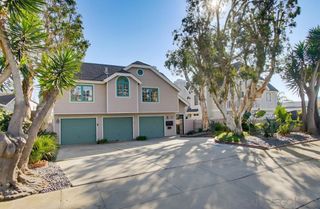 1059 Agate St A, San Diego, CA 92109