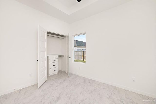 6109 N Luz Del Sol Street, Edinburg, TX 78542