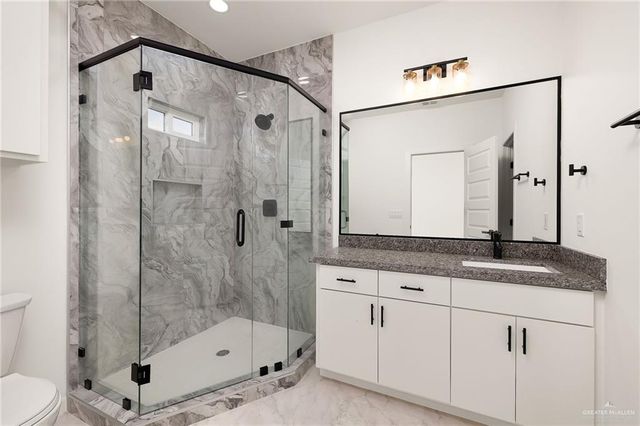 6109 N Luz Del Sol Street, Edinburg, TX 78542