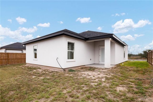 6109 N Luz Del Sol Street, Edinburg, TX 78542