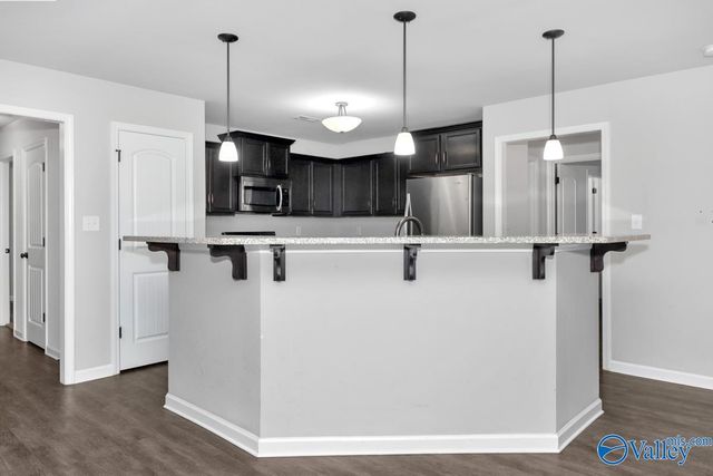 102 Hulsey Lane, Toney, AL 35773