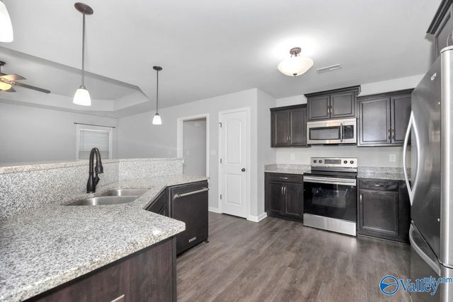 102 Hulsey Lane, Toney, AL 35773