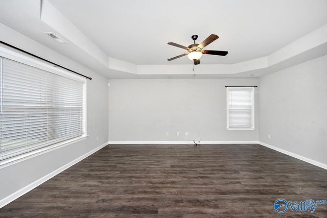 102 Hulsey Lane, Toney, AL 35773