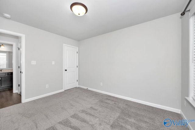 102 Hulsey Lane, Toney, AL 35773