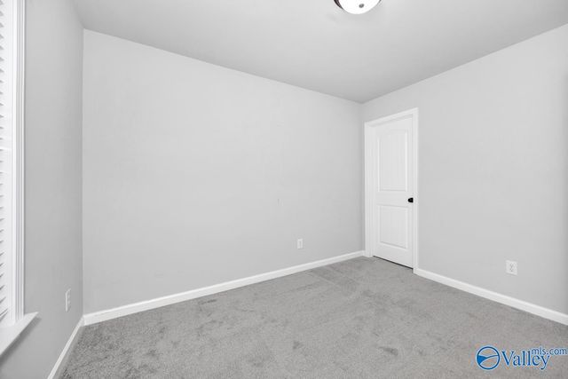 102 Hulsey Lane, Toney, AL 35773