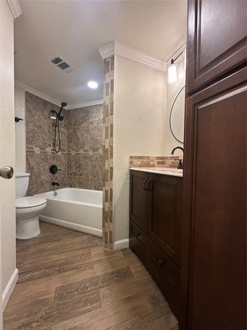1600 Pecan Chase Circle 6, Arlington, TX 76012