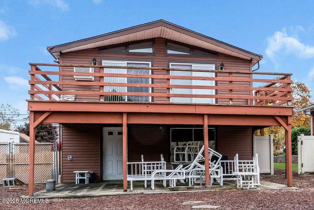 257 N Riverside Drive N, Brick, NJ 08724