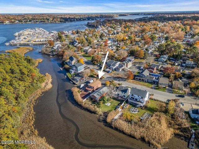 257 N Riverside Drive N, Brick, NJ 08724