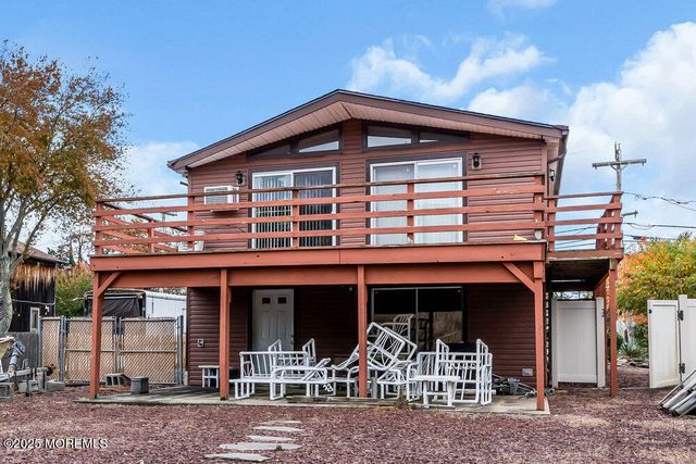 257 N Riverside Drive N, Brick, NJ 08724