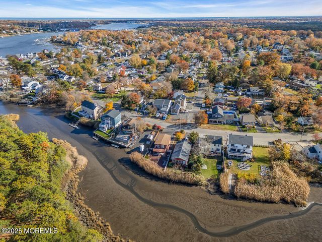 257 N Riverside Drive N, Brick, NJ 08724