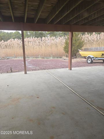 257 N Riverside Drive N, Brick, NJ 08724