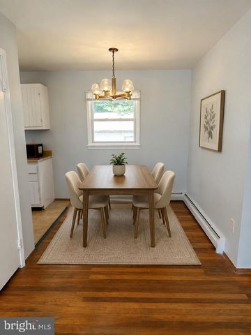 3418 N BEAUMONT RD, Woodbridge, VA 22193