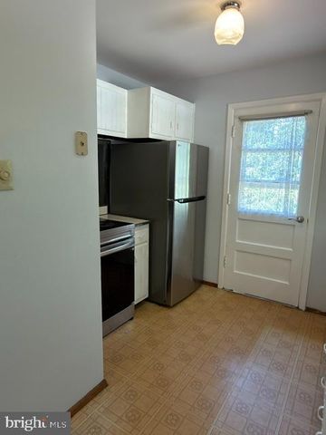 3418 N BEAUMONT RD, Woodbridge, VA 22193
