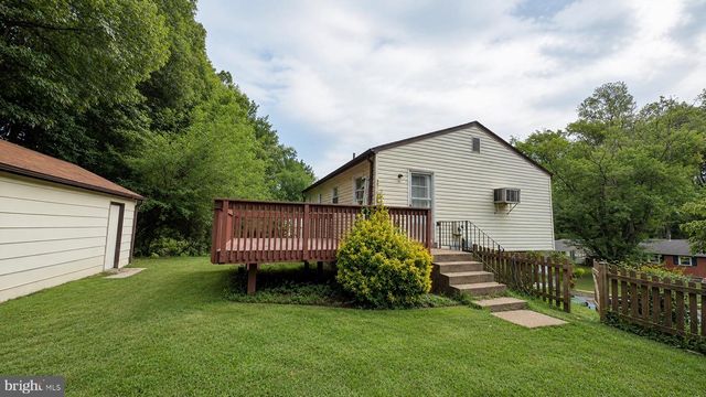3418 N BEAUMONT RD, Woodbridge, VA 22193