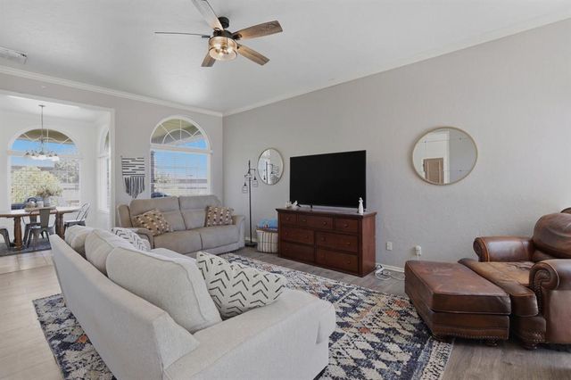 2501 NW 153rd Street, Edmond, OK 73013
