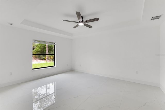 2702 50TH STREET SW, Lehigh Acres, FL 33976