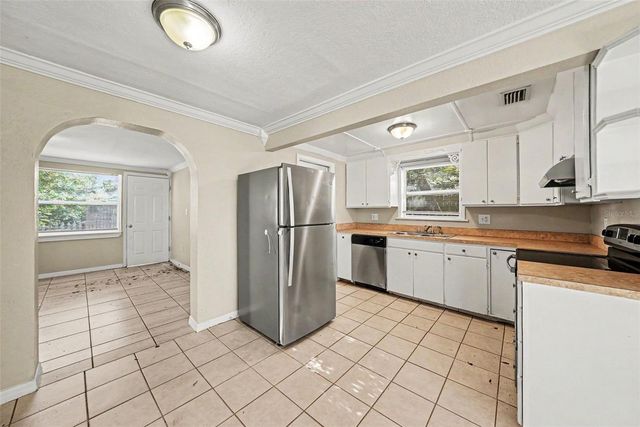 10118 114TH TERRACE, Largo, FL 33773