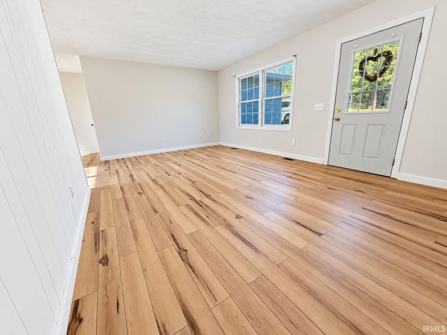 403 W Tamera Lane, Ellettsville, IN 47429