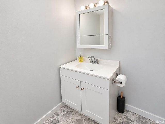 403 W Tamera Lane, Ellettsville, IN 47429