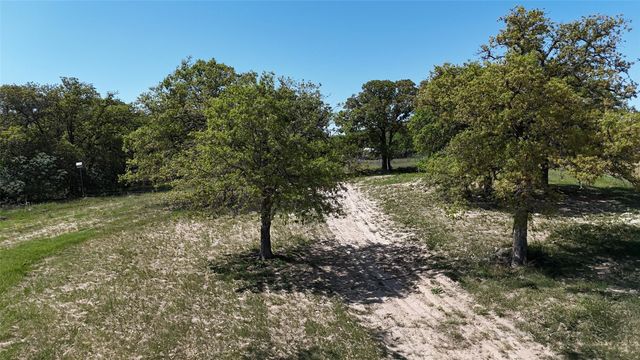 1035 Old Sayers Road, Elgin, TX 78621