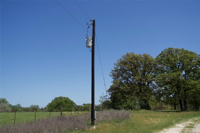 1035 Old Sayers Road, Elgin, TX 78621