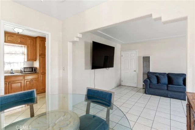 10731 Wright Road, South Gate, CA 90280