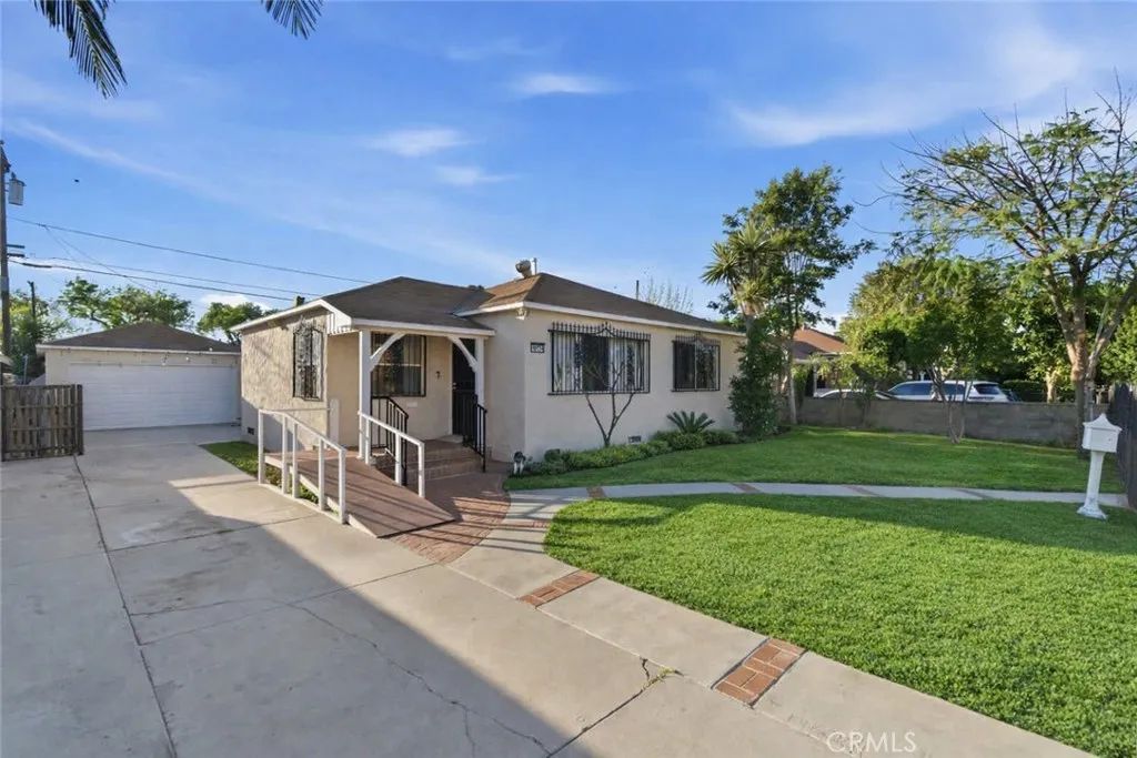 10731 Wright Road, South Gate, CA 90280