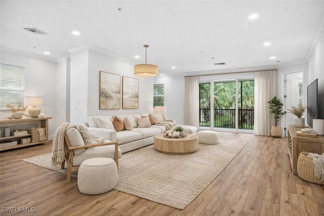 10264 Cobble Notch LOOP 201, Bonita Springs, FL 34135