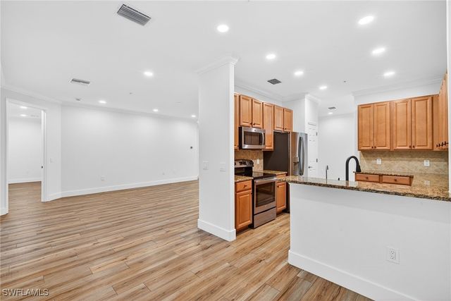 10264 Cobble Notch LOOP 201, Bonita Springs, FL 34135