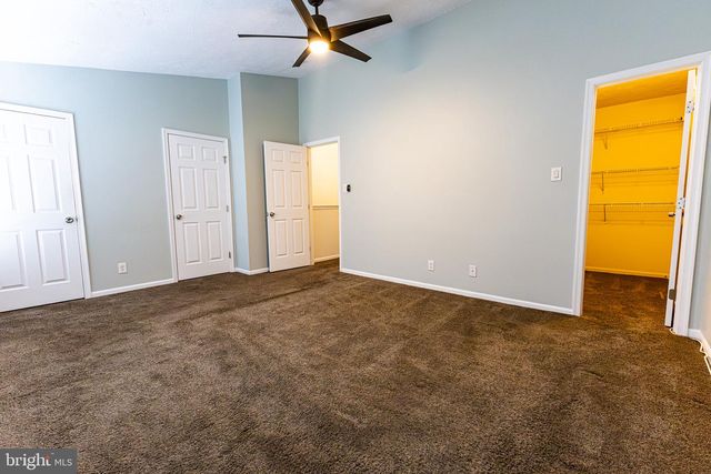 50 PEBBLE LN, Blackwood, NJ 08012