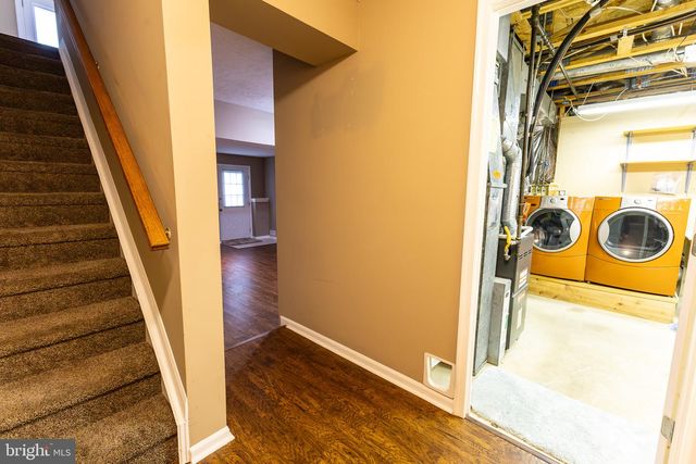 50 PEBBLE LN, Blackwood, NJ 08012