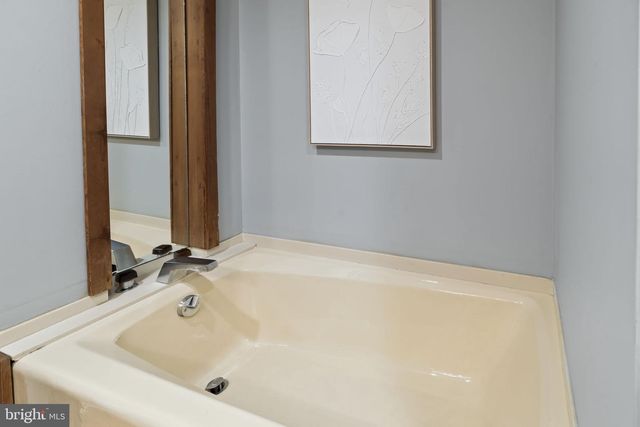 1644 W HIGH ST, Haddon Heights, NJ 08035