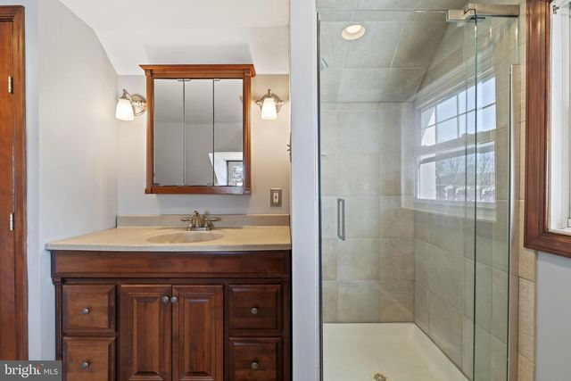 1644 W HIGH ST, Haddon Heights, NJ 08035