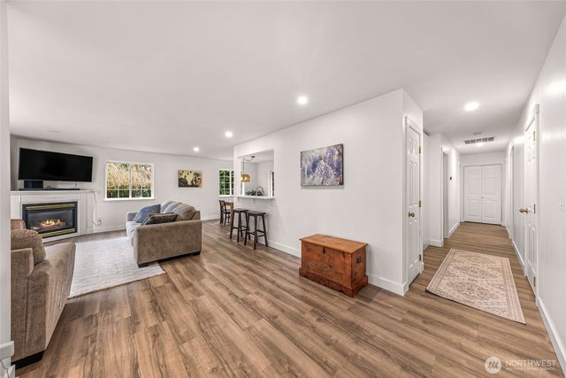 4844 Oakridge Drive, Blaine, WA 98230