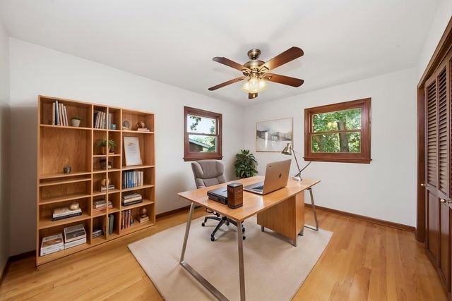 1065 Barneswood Drive, Downers Grove, IL 60515