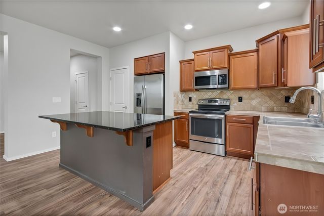 20615 7th Avenue Ct E, Spanaway, WA 98387