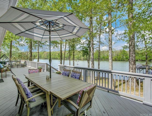 216 Meadowcliff Dr, Hot Springs, AR 71913