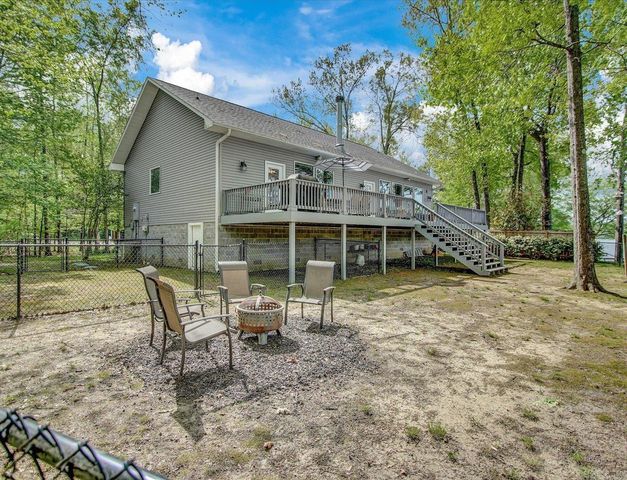 216 Meadowcliff Dr, Hot Springs, AR 71913